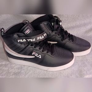 FILA High top sneakers in black, white & light pink. New/unused.